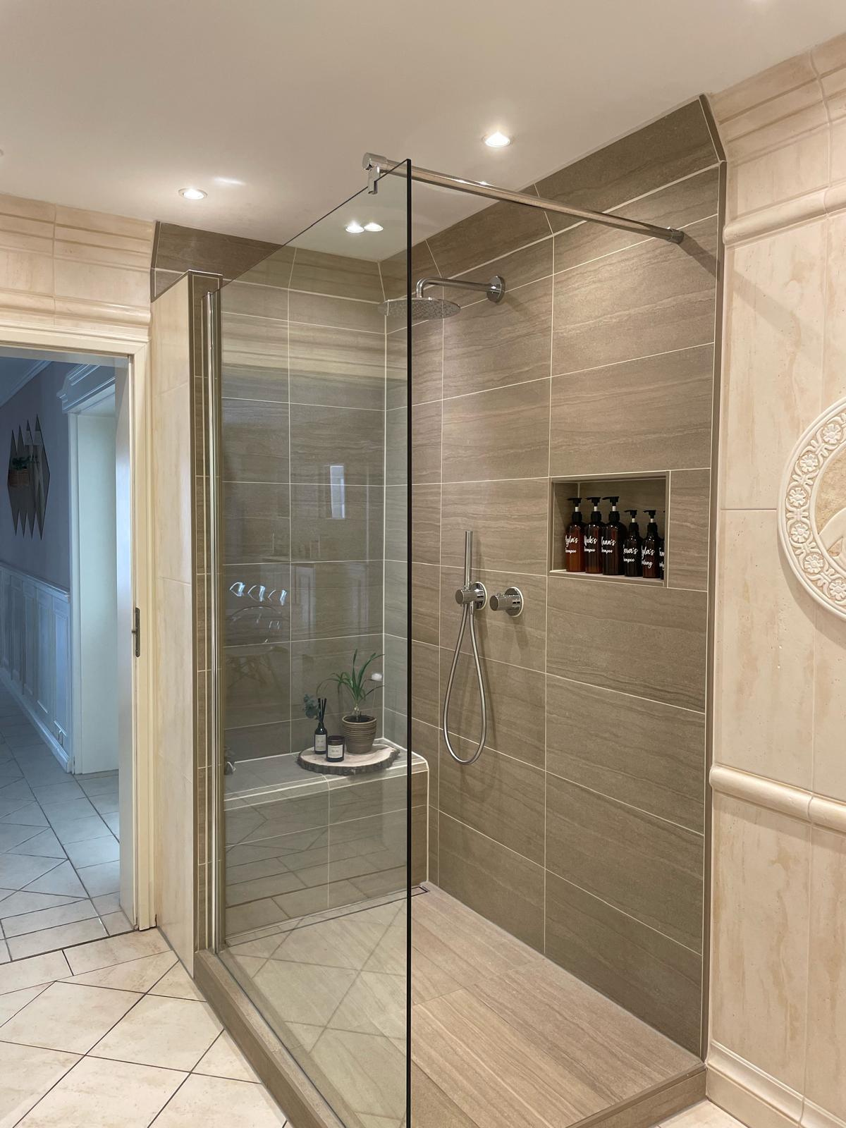 Dusche Komplettsanierung – Nachher