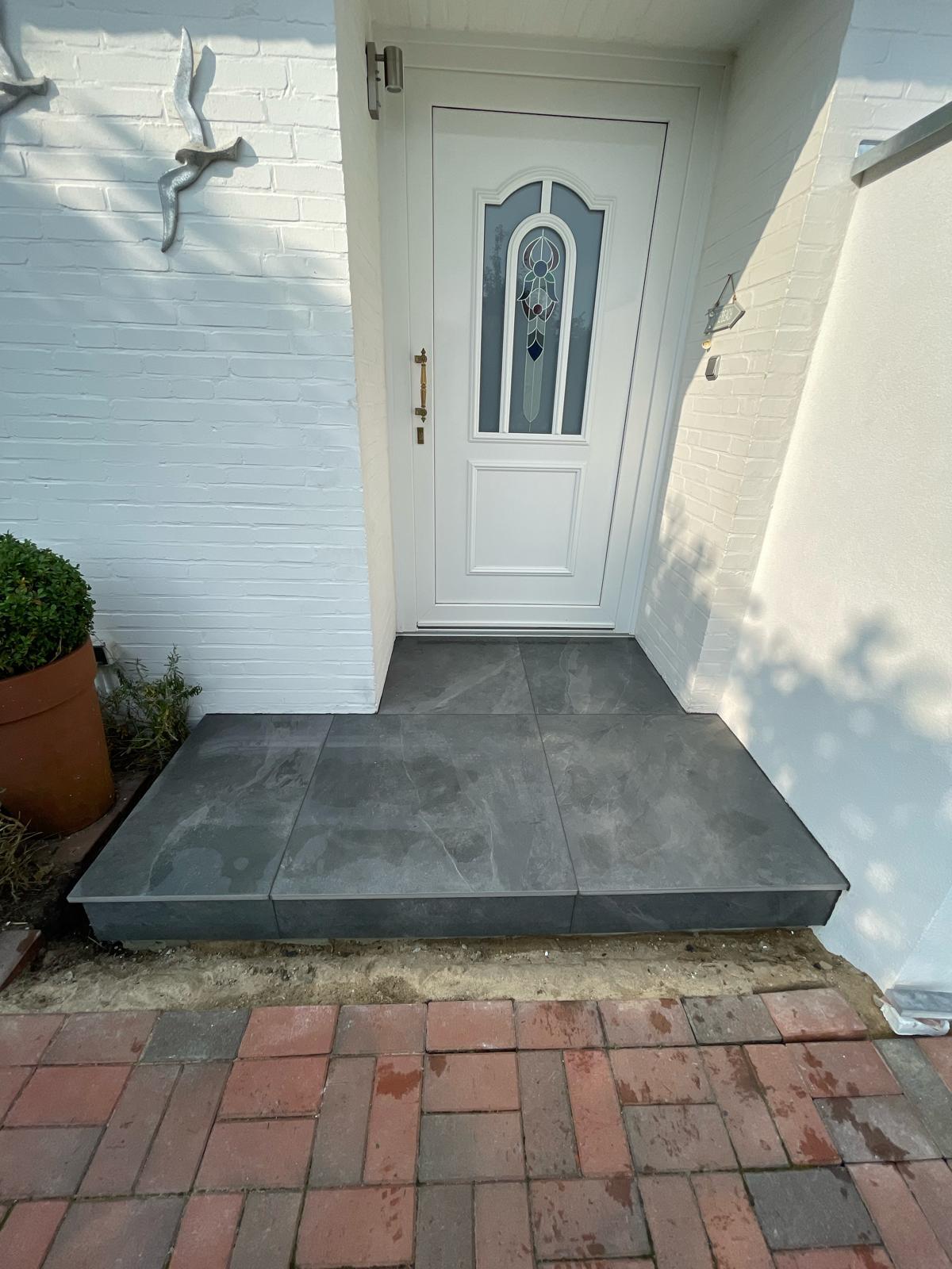 Eingangsbereich Neugestaltung – Nachher